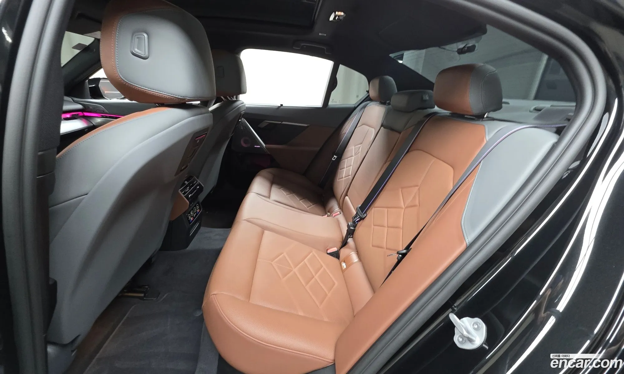 BMW 5 Series 2025 — 6
