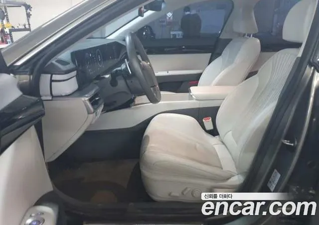 Hyundai Grandeur Hybrid 2023 — 3
