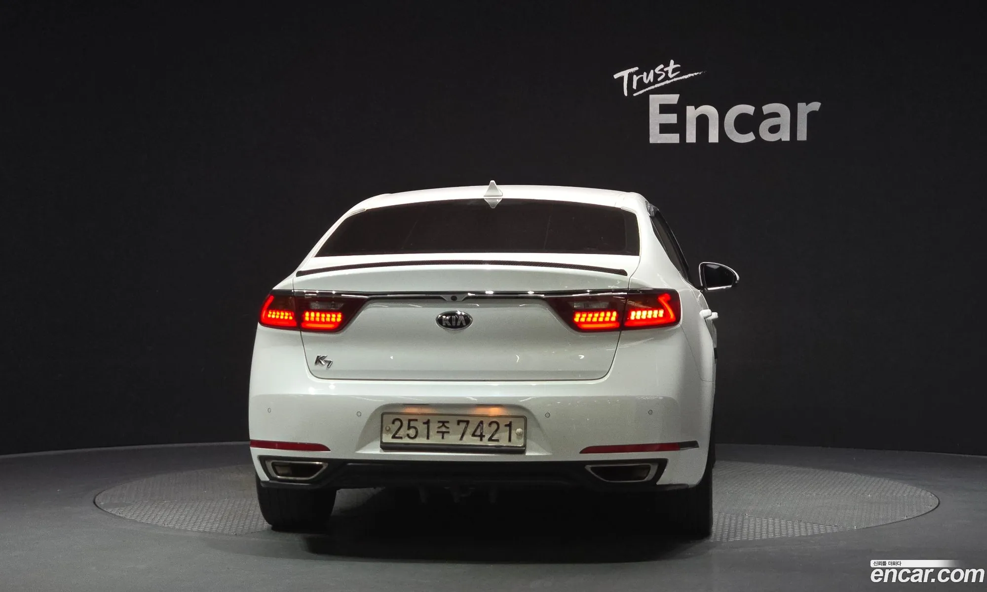Kia K7 2019 — 4