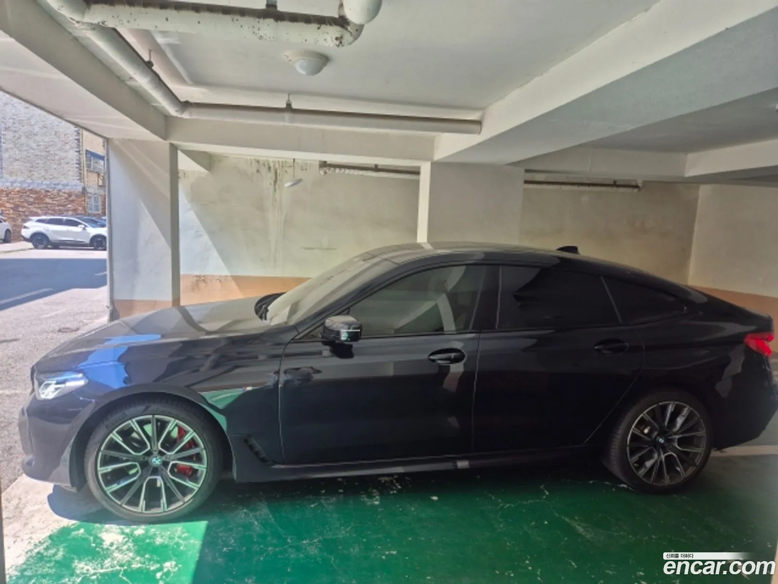 BMW 6 Series GT 2024 — 12