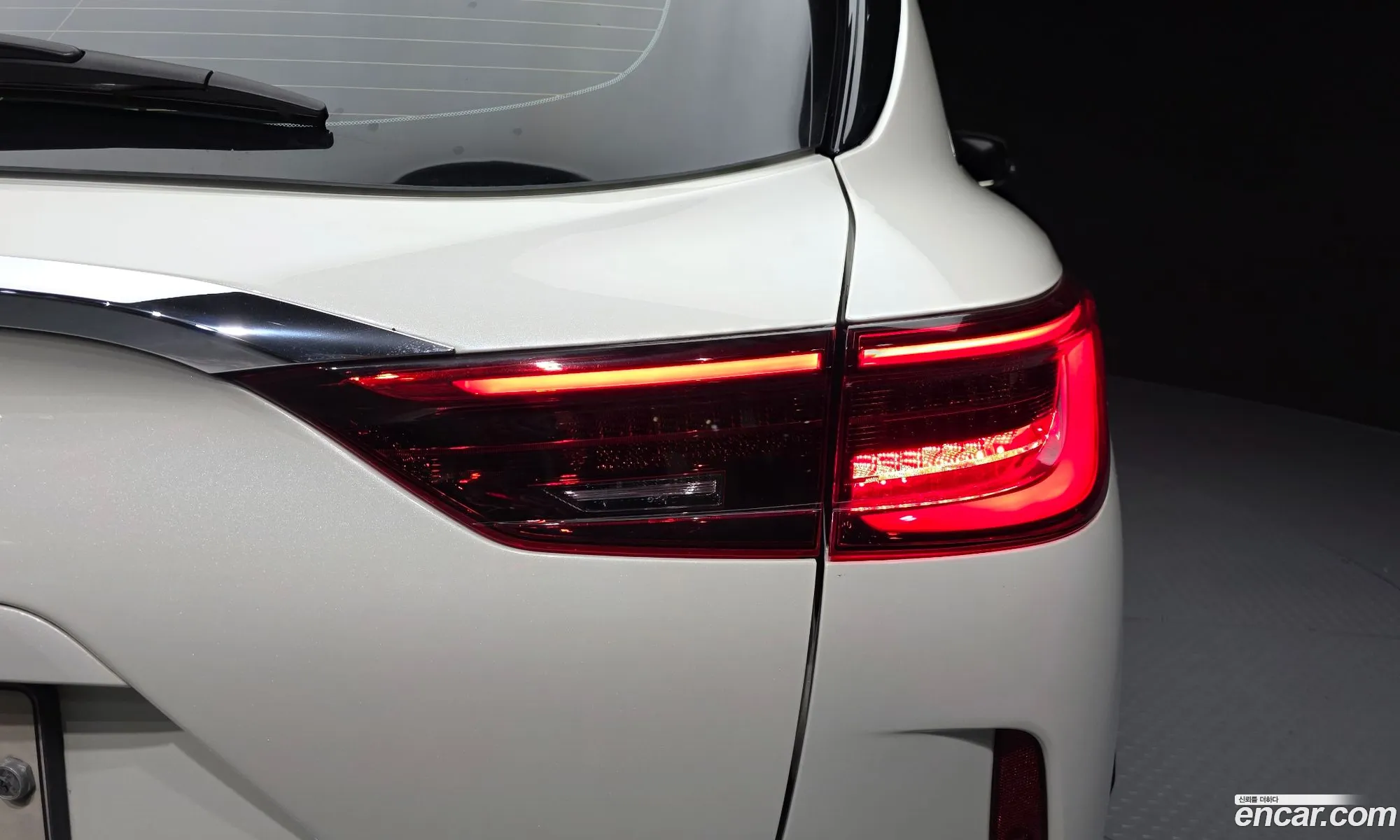 Infiniti QX50 2019 3PCAJ5M18KF140433 — 21