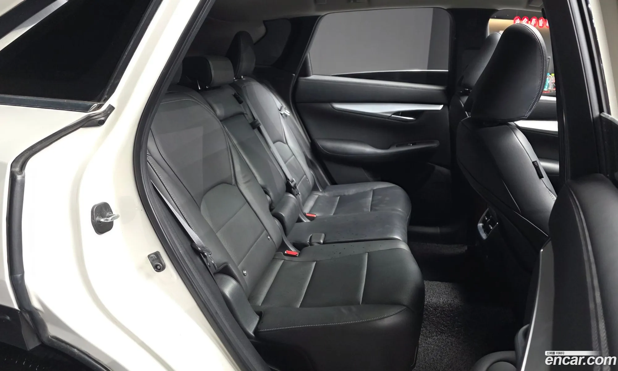 Infiniti QX50 2019 3PCAJ5M18KF140433 — 16