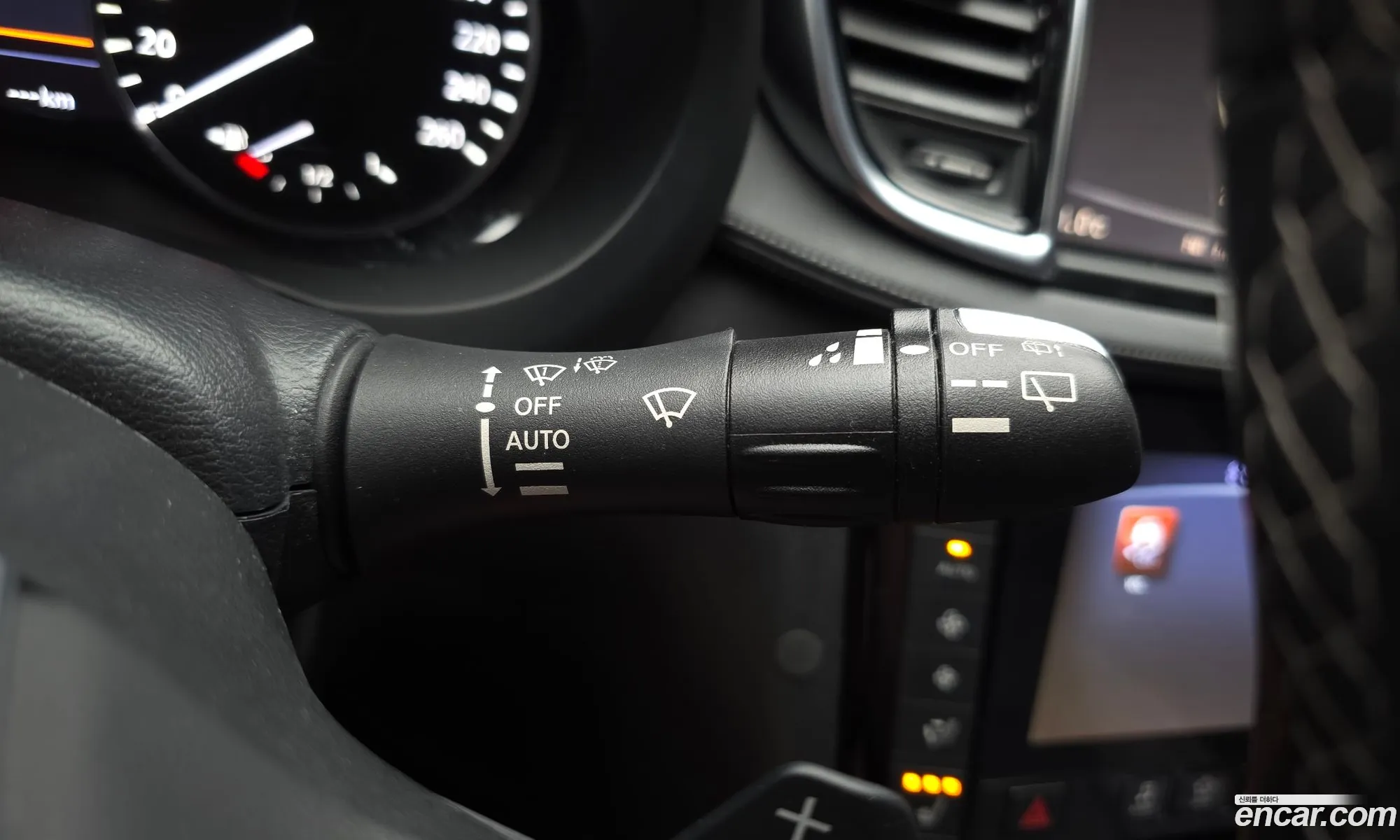 Infiniti QX50 2019 3PCAJ5M18KF140433 — 26