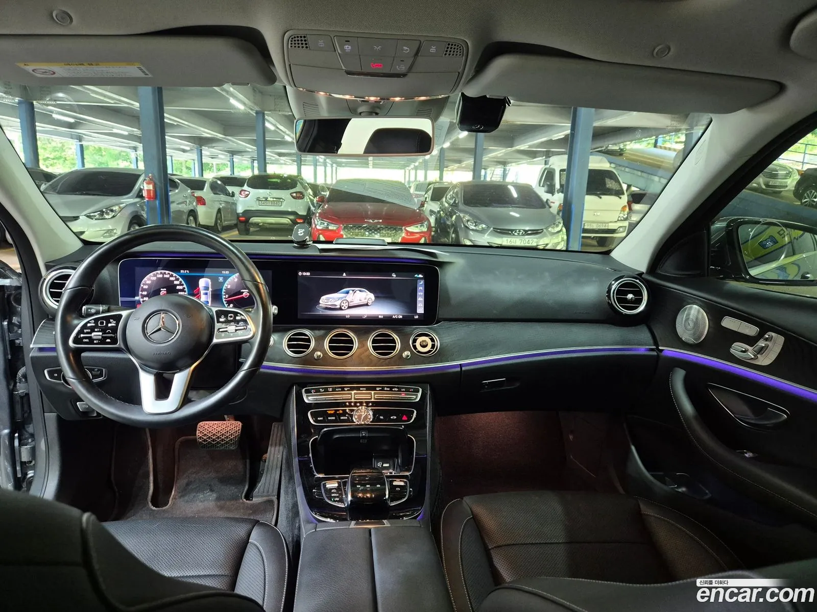 Mercedes-Benz E-Class W213 2020 — 17