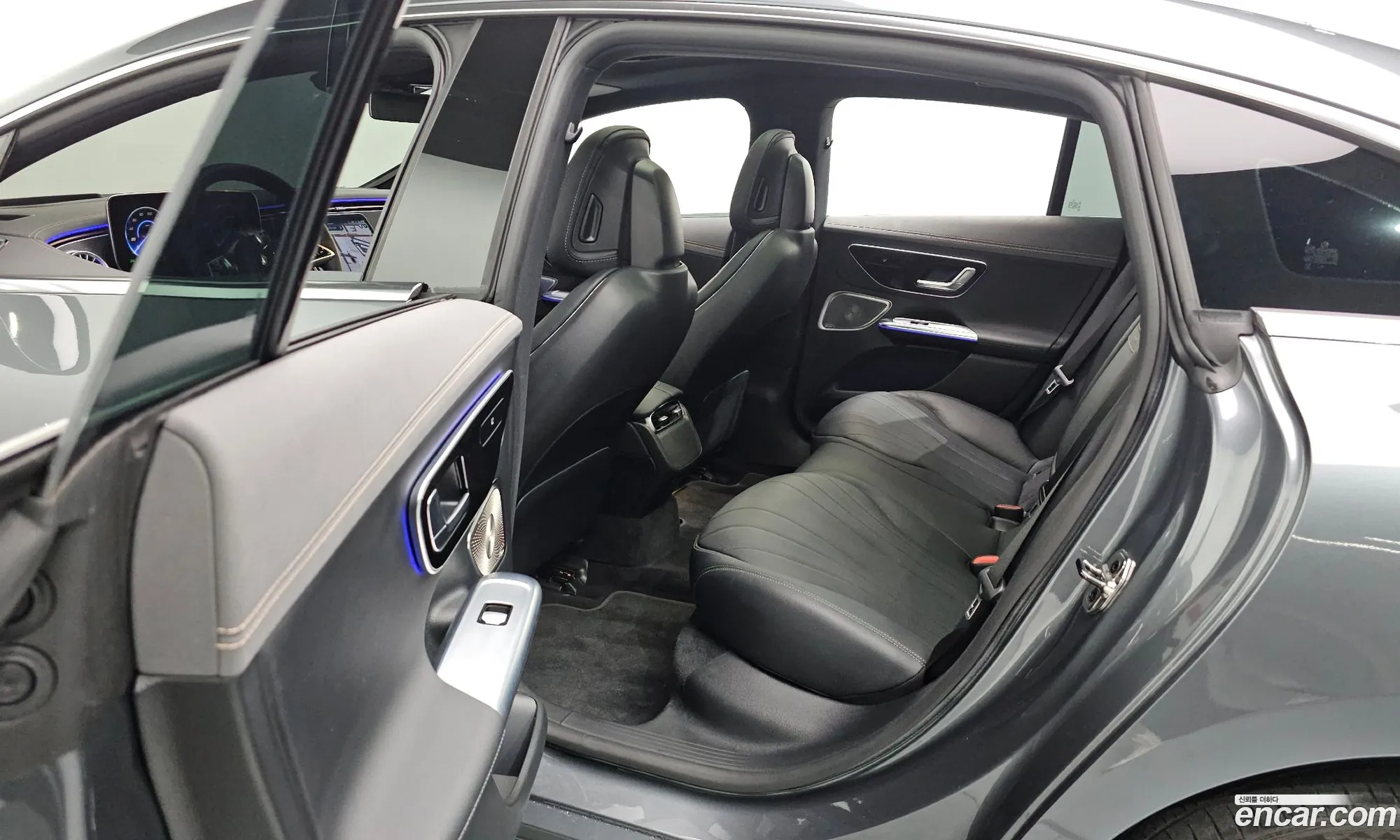 Mercedes-Benz EQE V295 2022 — 22