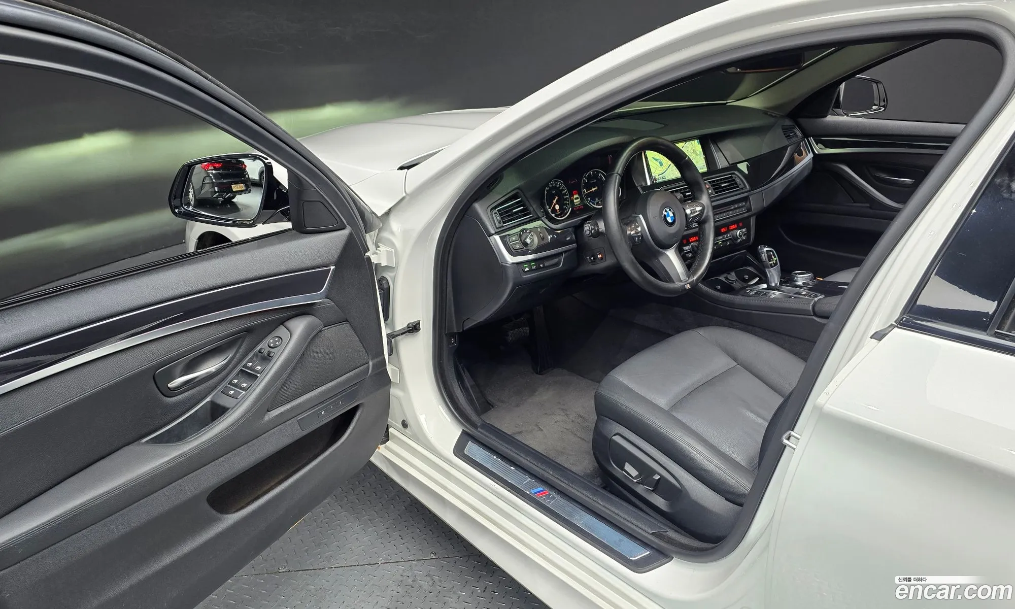 BMW 5 Series 2016 — 15