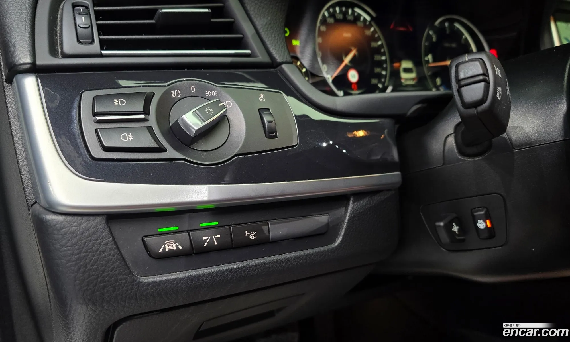 BMW 5 Series 2016 — 17