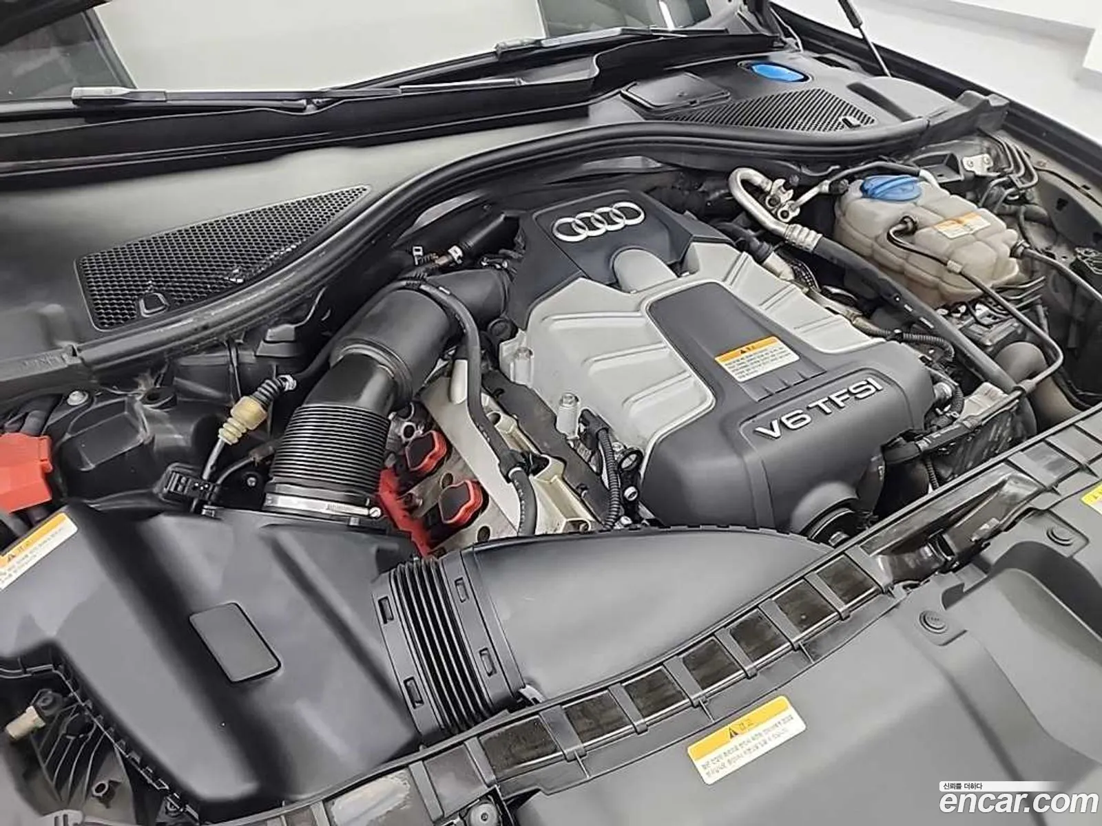 Audi A6 2014 — 12