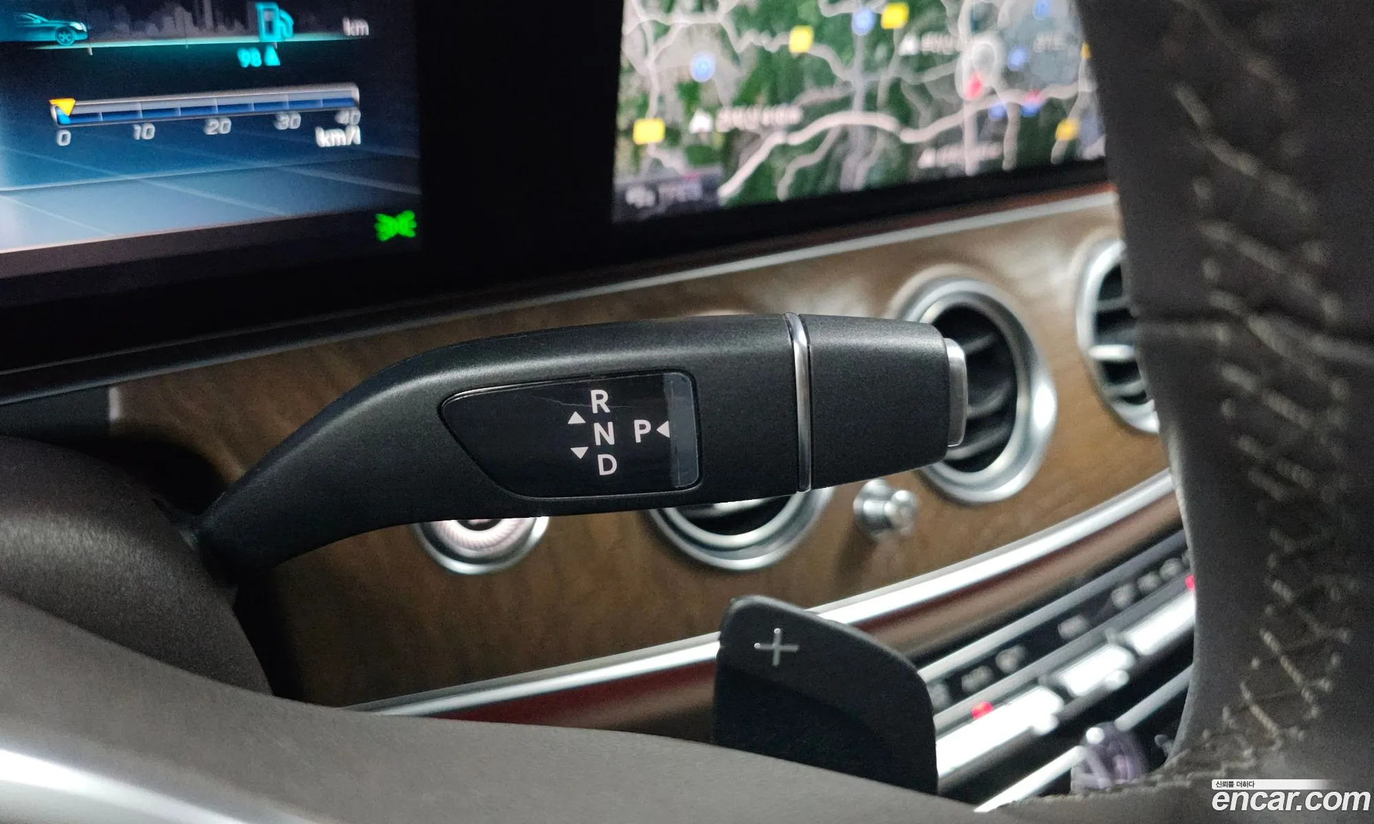 Mercedes-Benz E-Class W213 2019 — 25