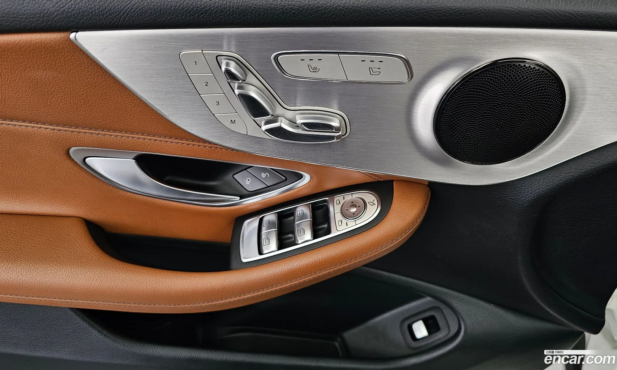Mercedes-Benz C-Class W205 2018 — 24