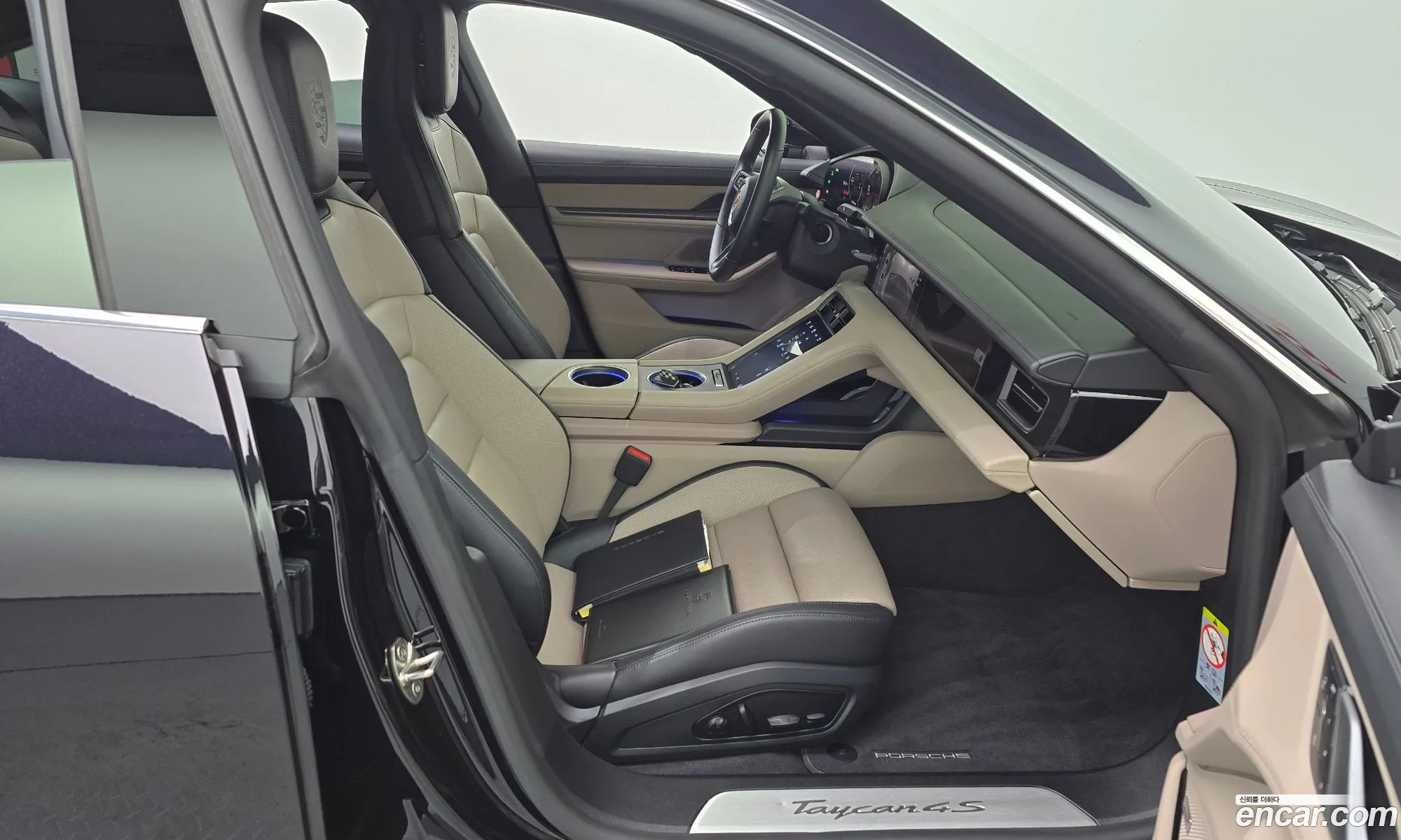 Porsche Taycan 2024 — 33