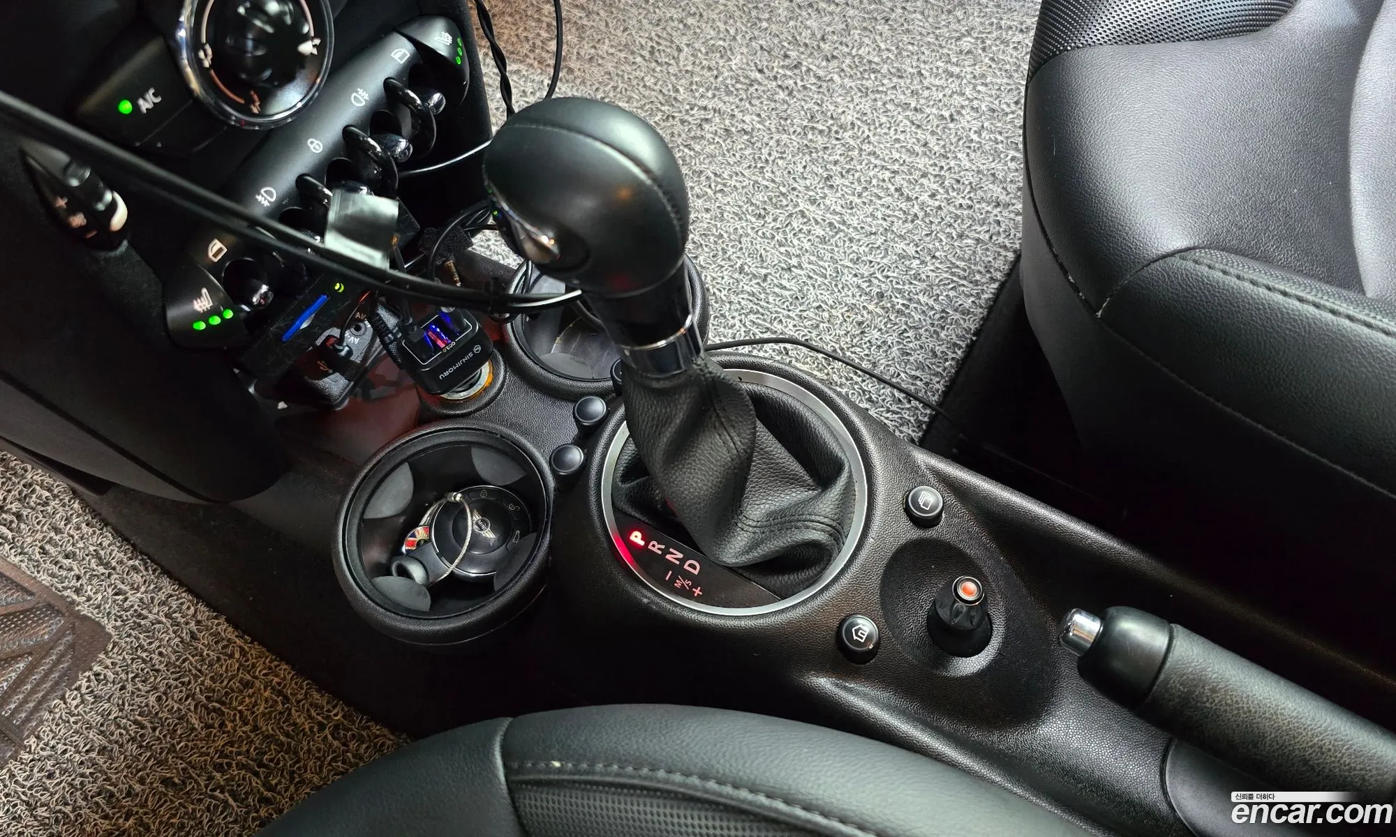 Mini Cooper D 2012 WMWSW5105DT471565 — 17