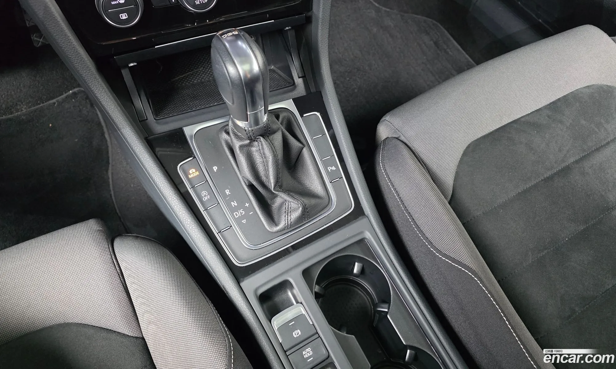 Volkswagen Golf 7th Gen 2014 — 3