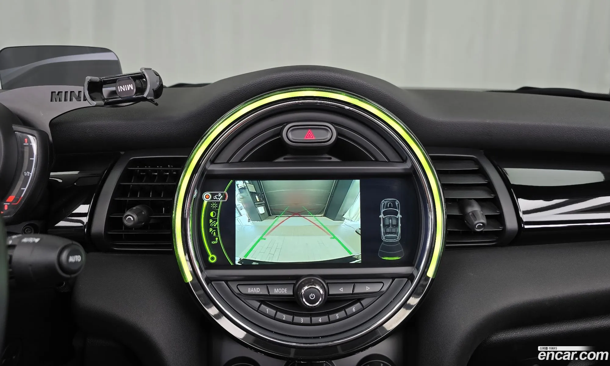 Mini Cooper Convertible 2018 WMWWG5107J3A80477 — 11