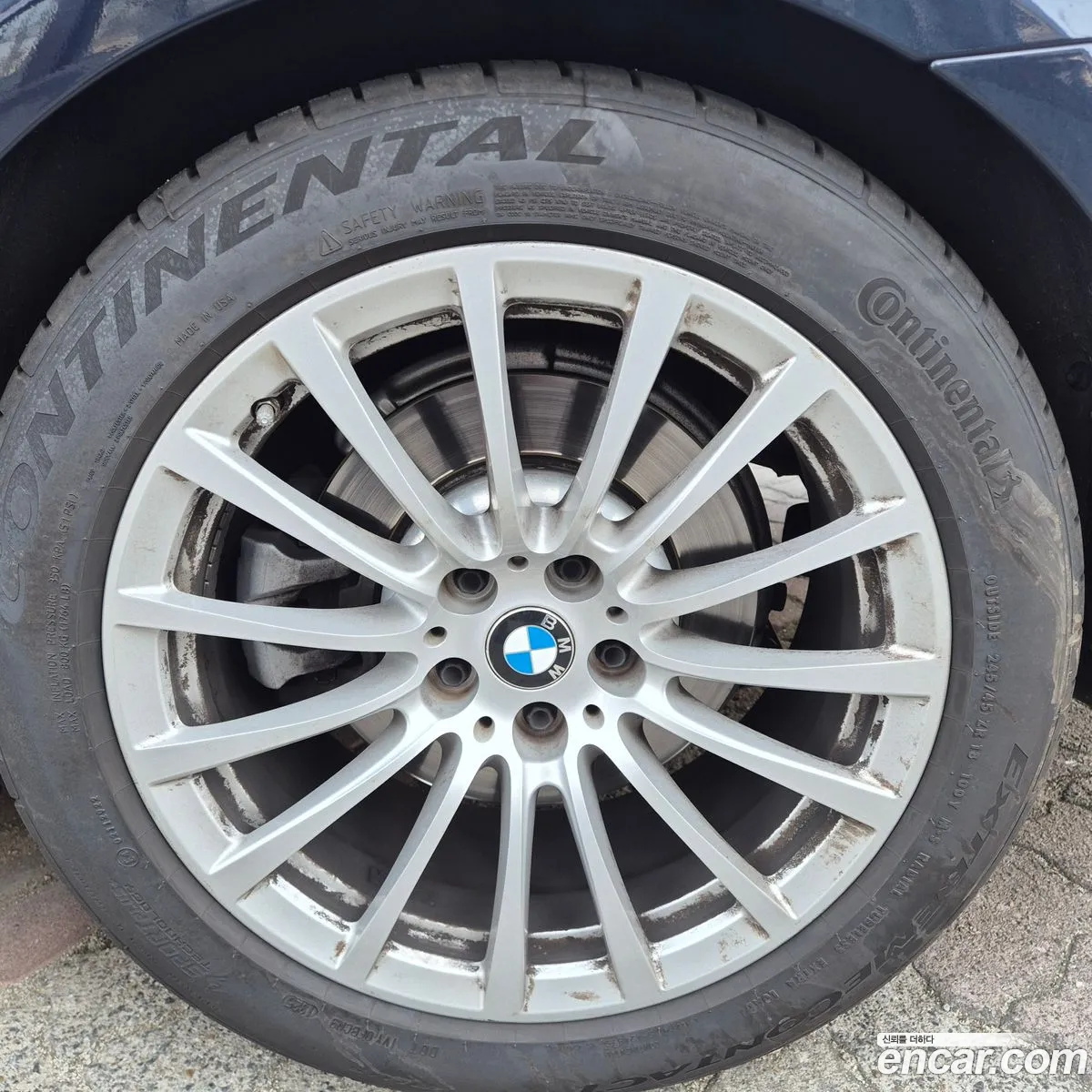 BMW 5 Series 2019 — 5
