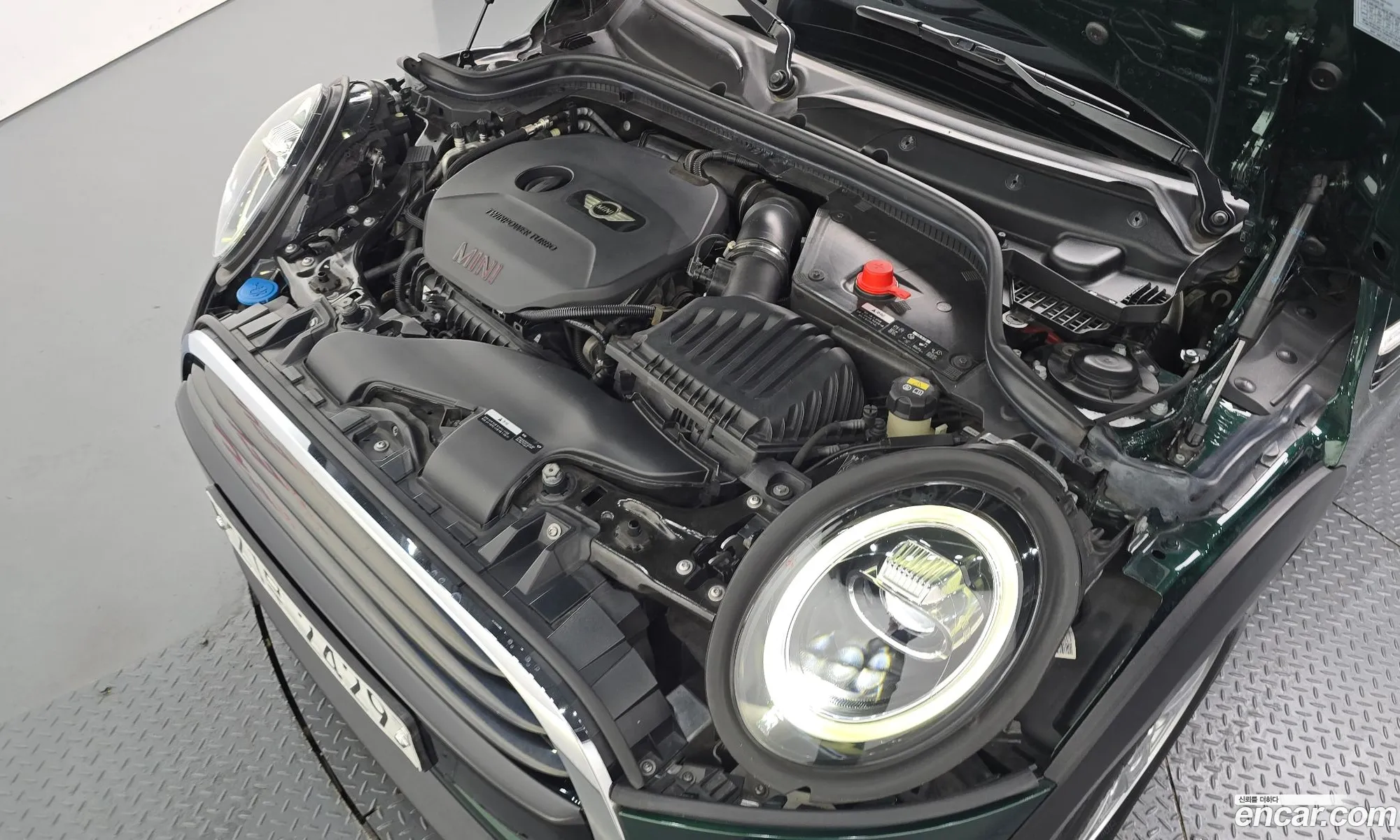 Mini Cooper 2018 WMWXU110XK2H34143 — 10