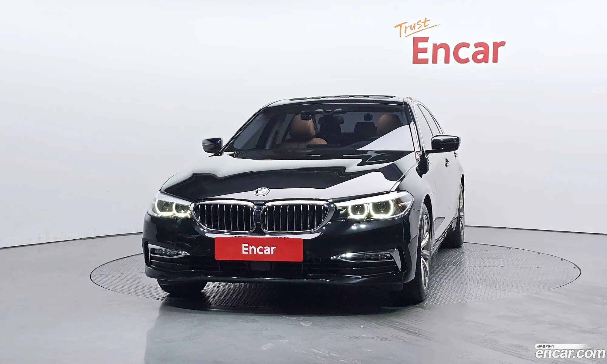 BMW 5 Series 2018 WBAJK7102JBP70581 — 2