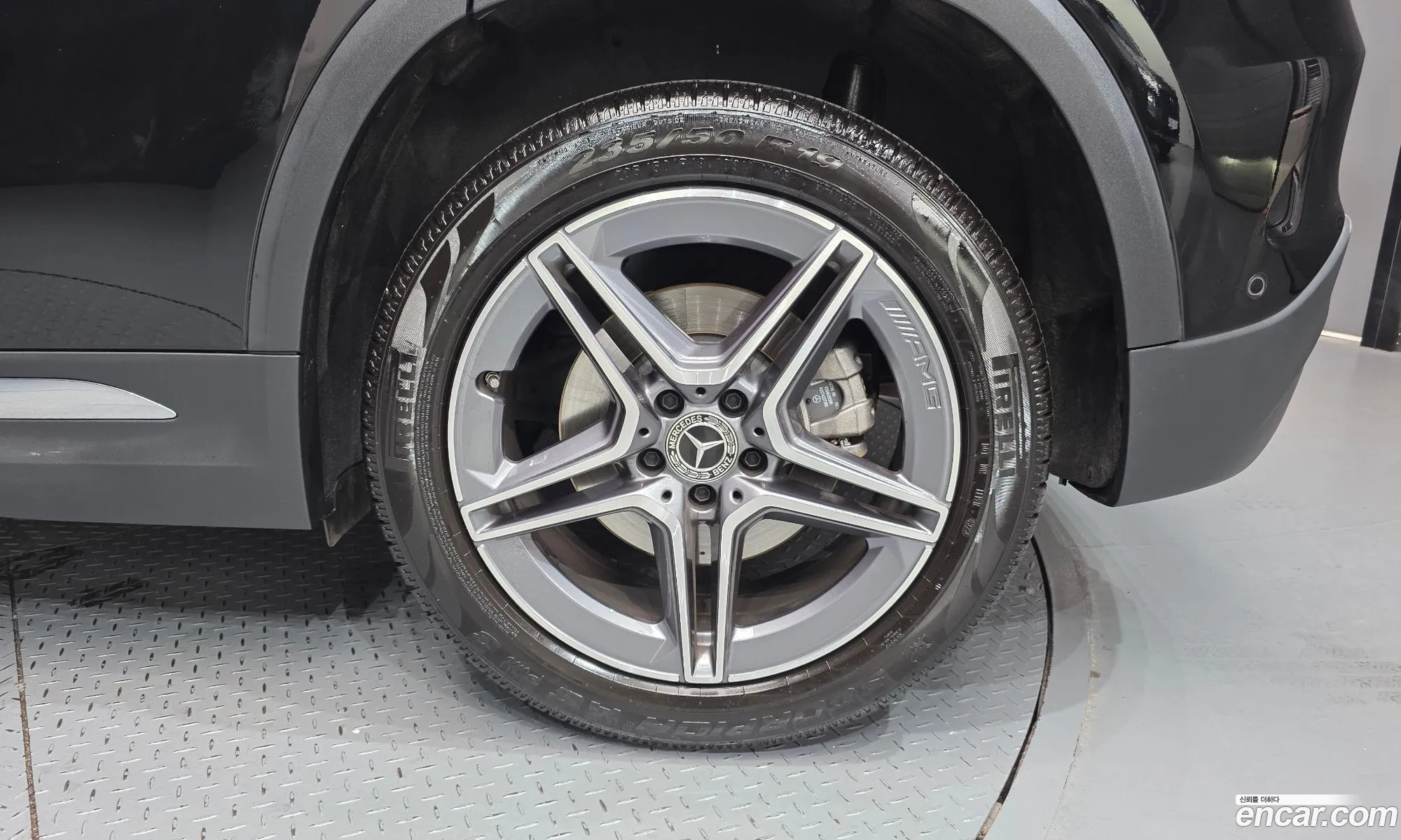 Mercedes-Benz GLA-Class H247 2023 — 23