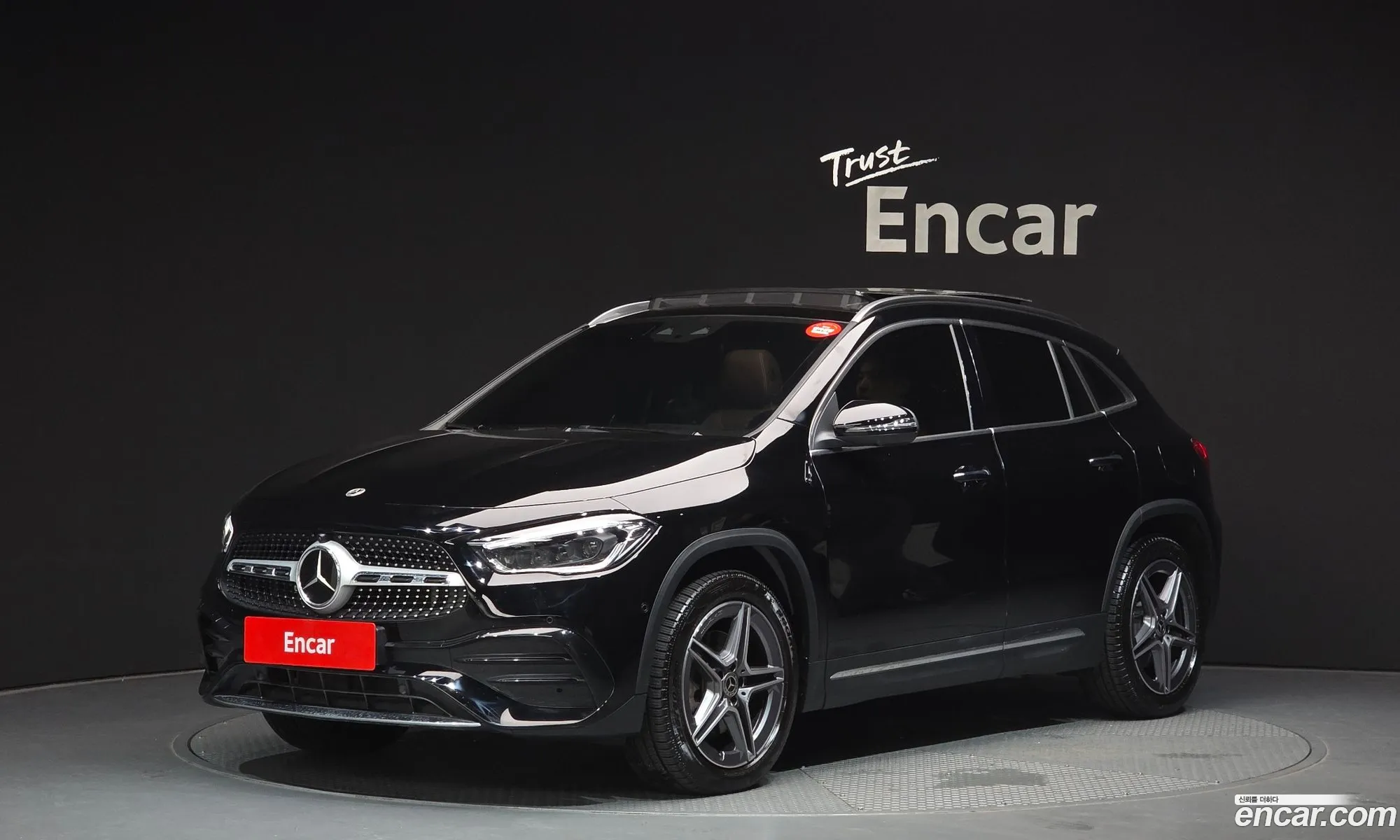 Mercedes-Benz GLA-Class H247 2023 — 29