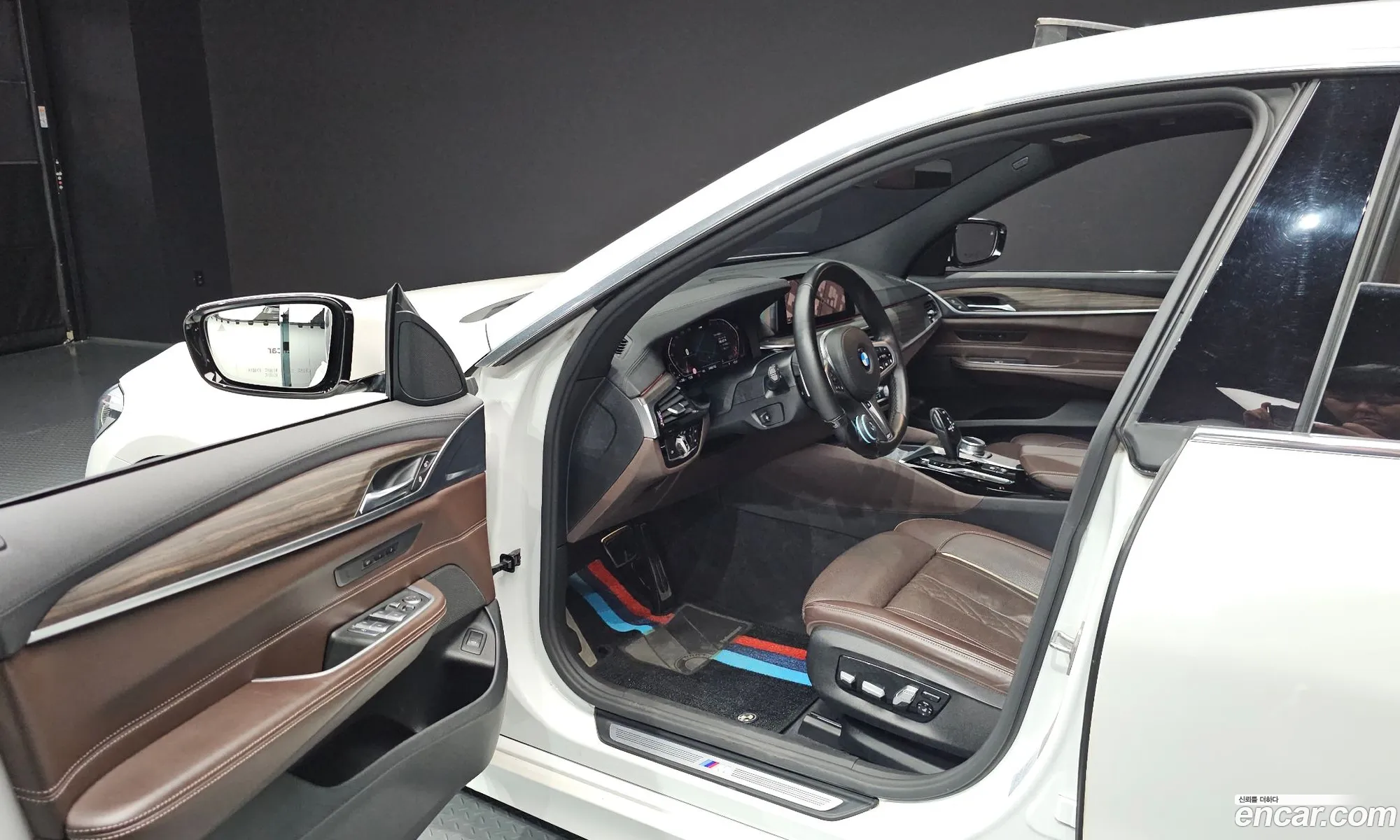 BMW 6 Series GT 2020 WBAJX2100LCD66764 — 4