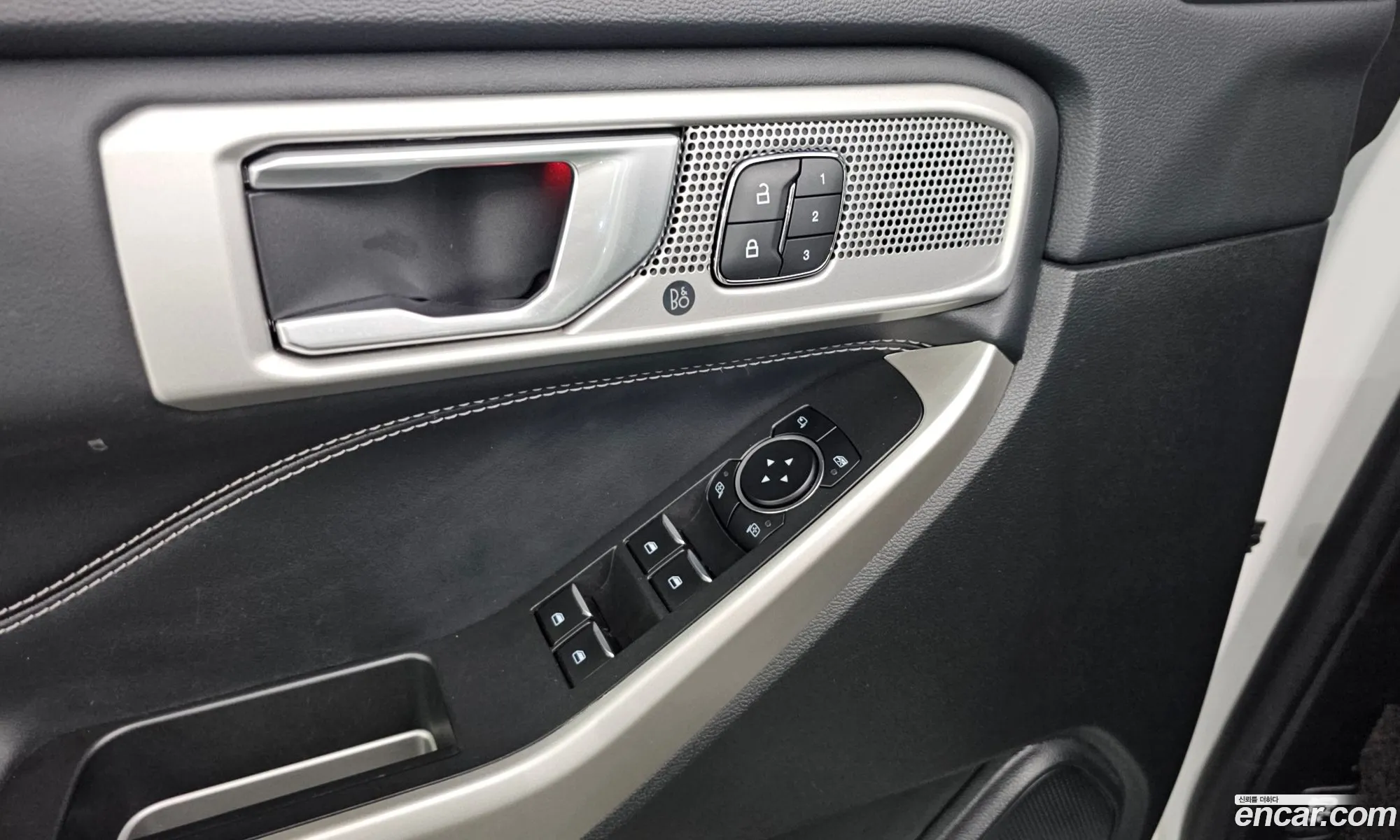 Ford Explorer 6th Gen 2023 1FMSK8FH6PGA39493 — 4