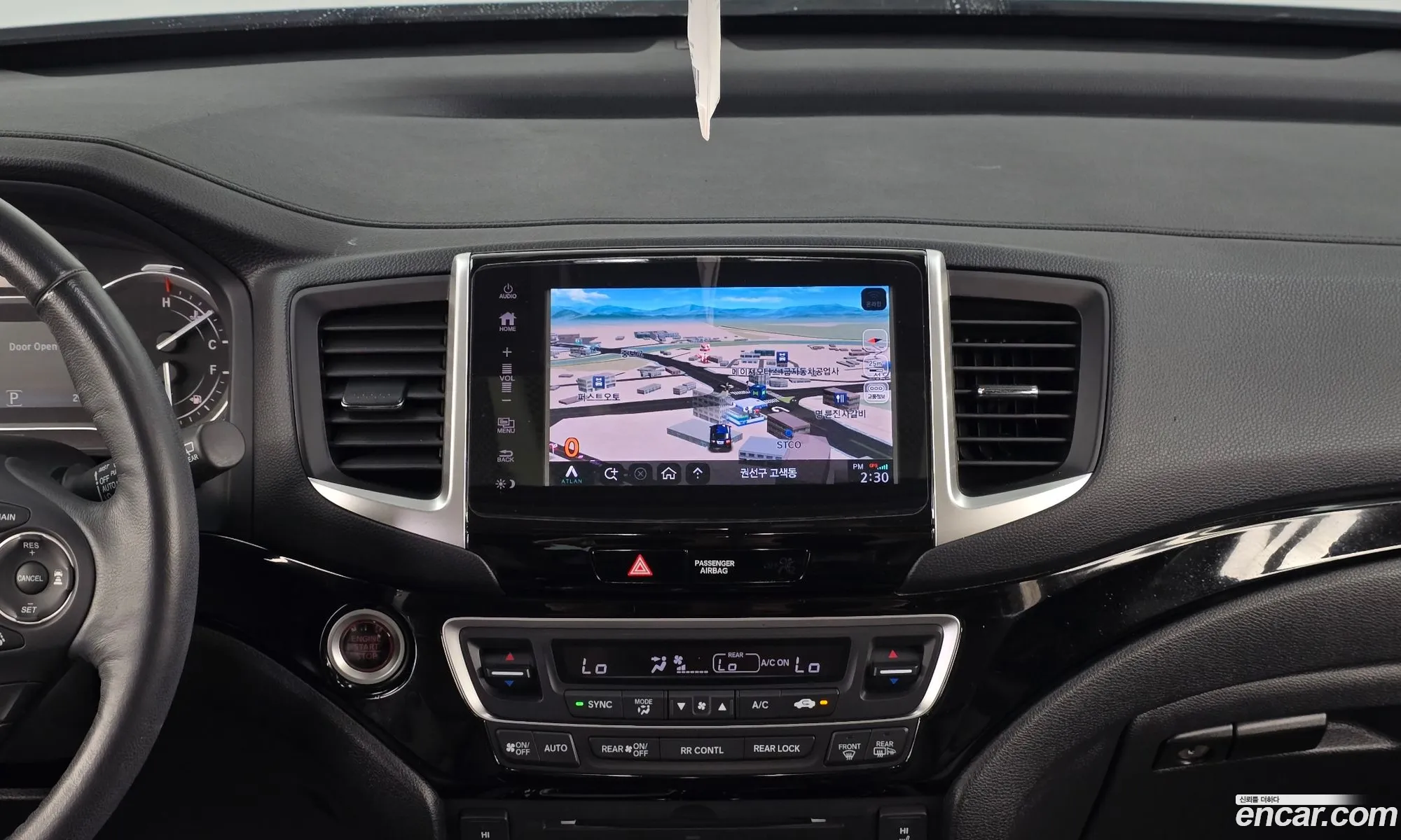 Honda Pilot 2017 5FNYF6850HB200915 — 10