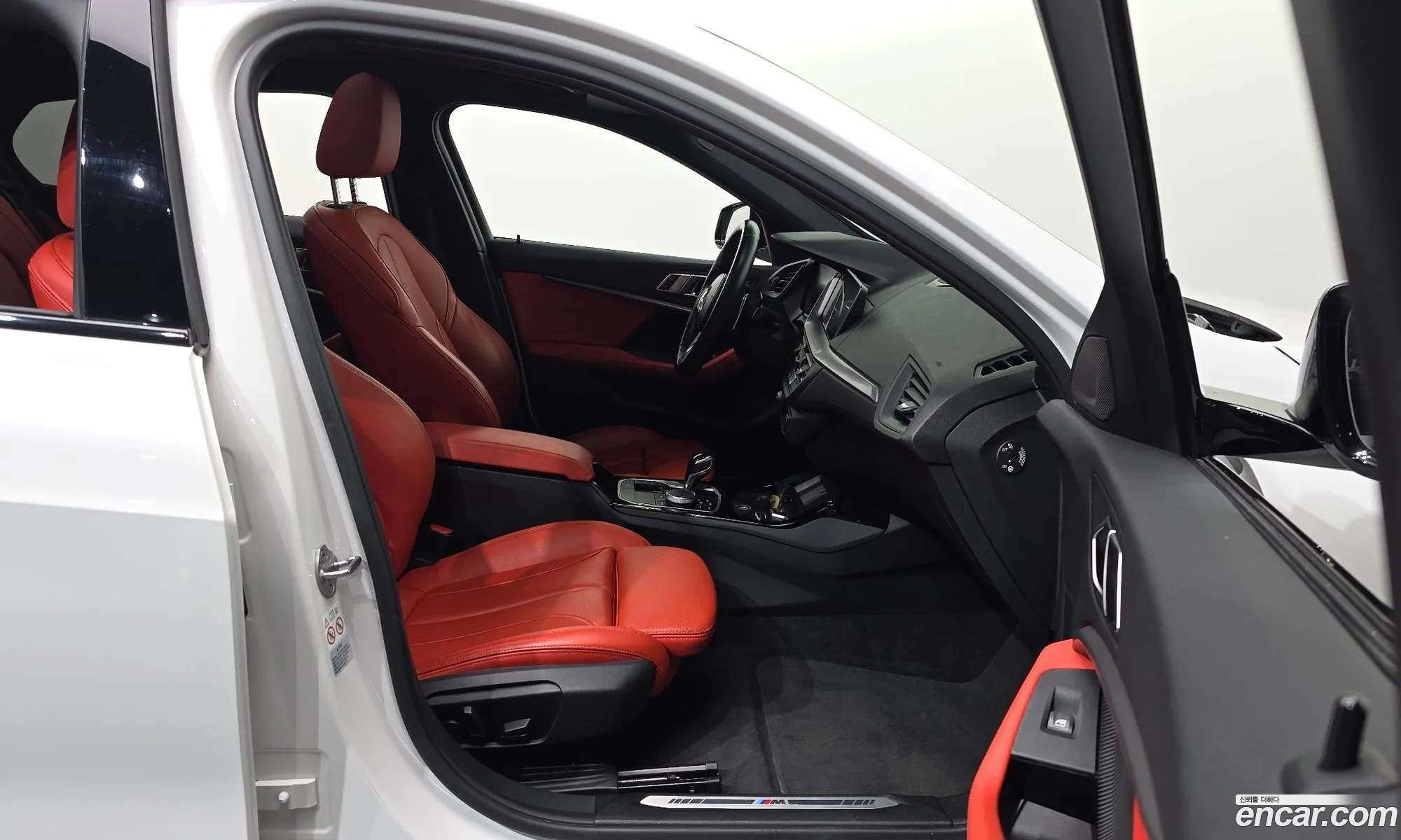 BMW 1 Series 2021 — 28