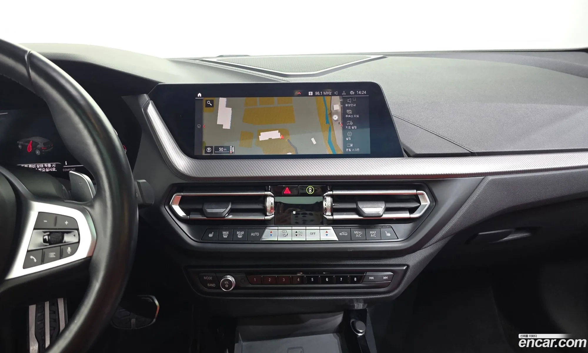 BMW 1 Series 2021 — 8