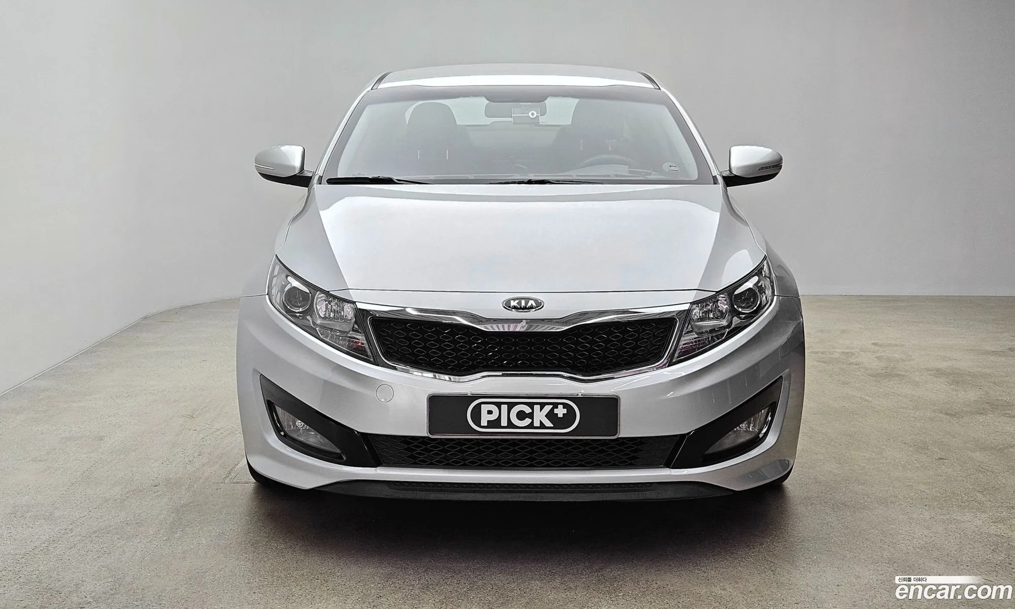 Kia K5 2010 — 2
