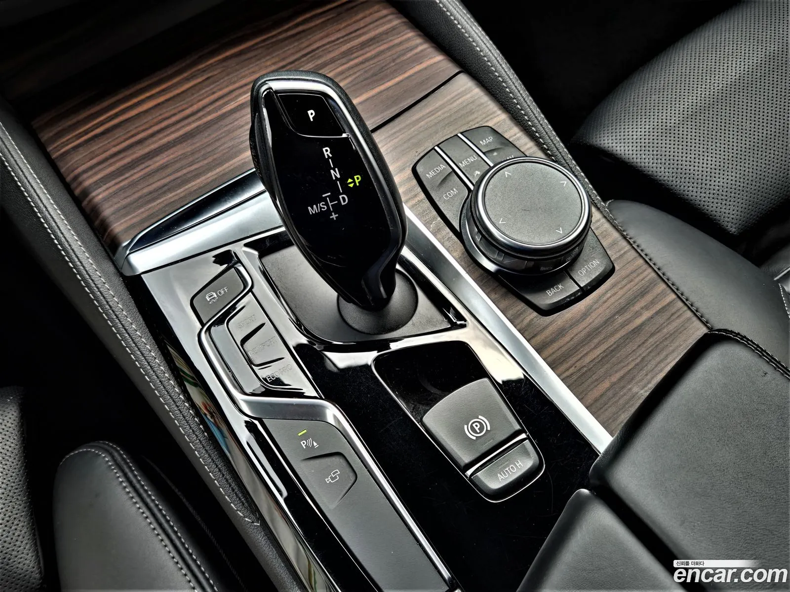 BMW 5 Series 2018 — 20