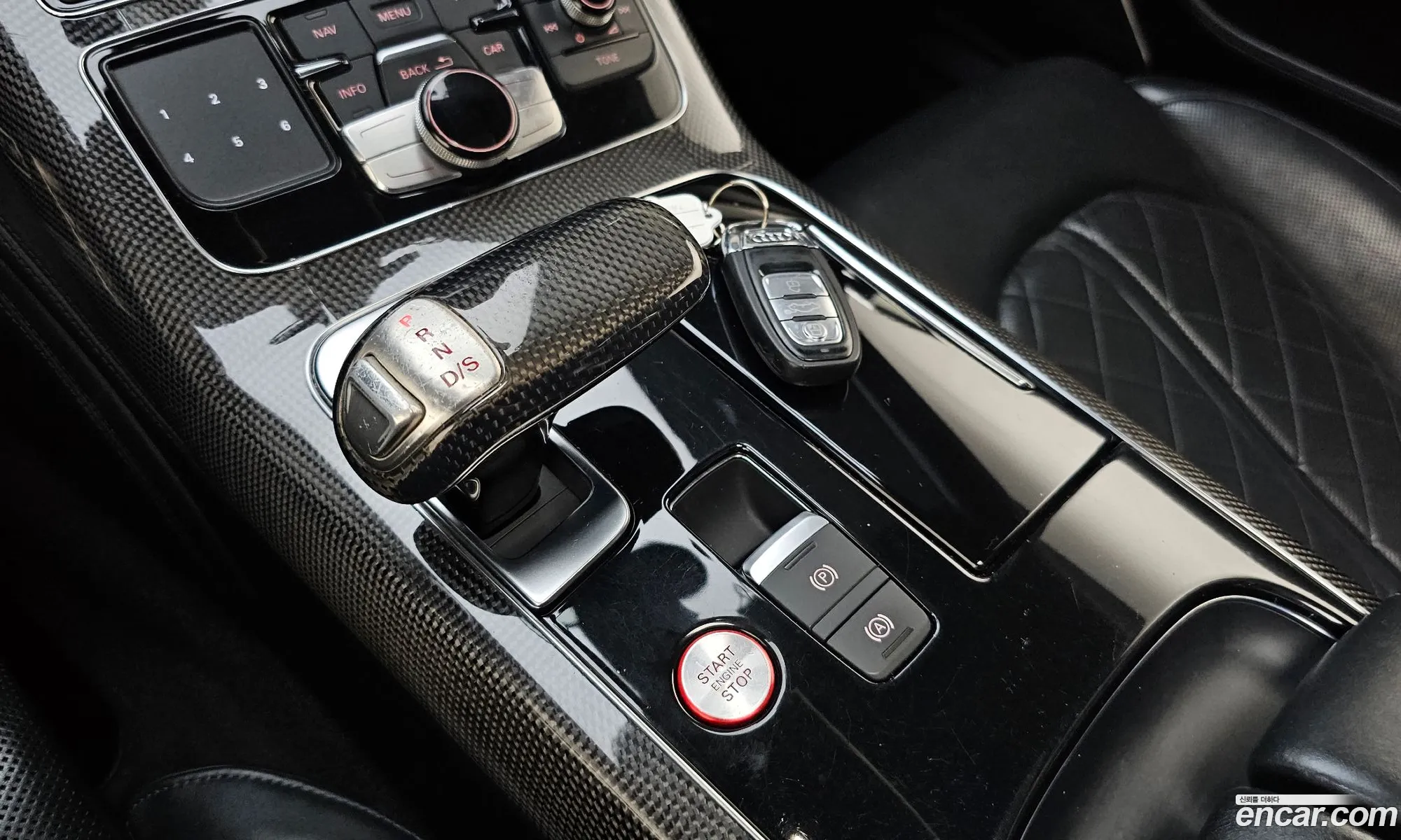 Audi S8 2014 — 11