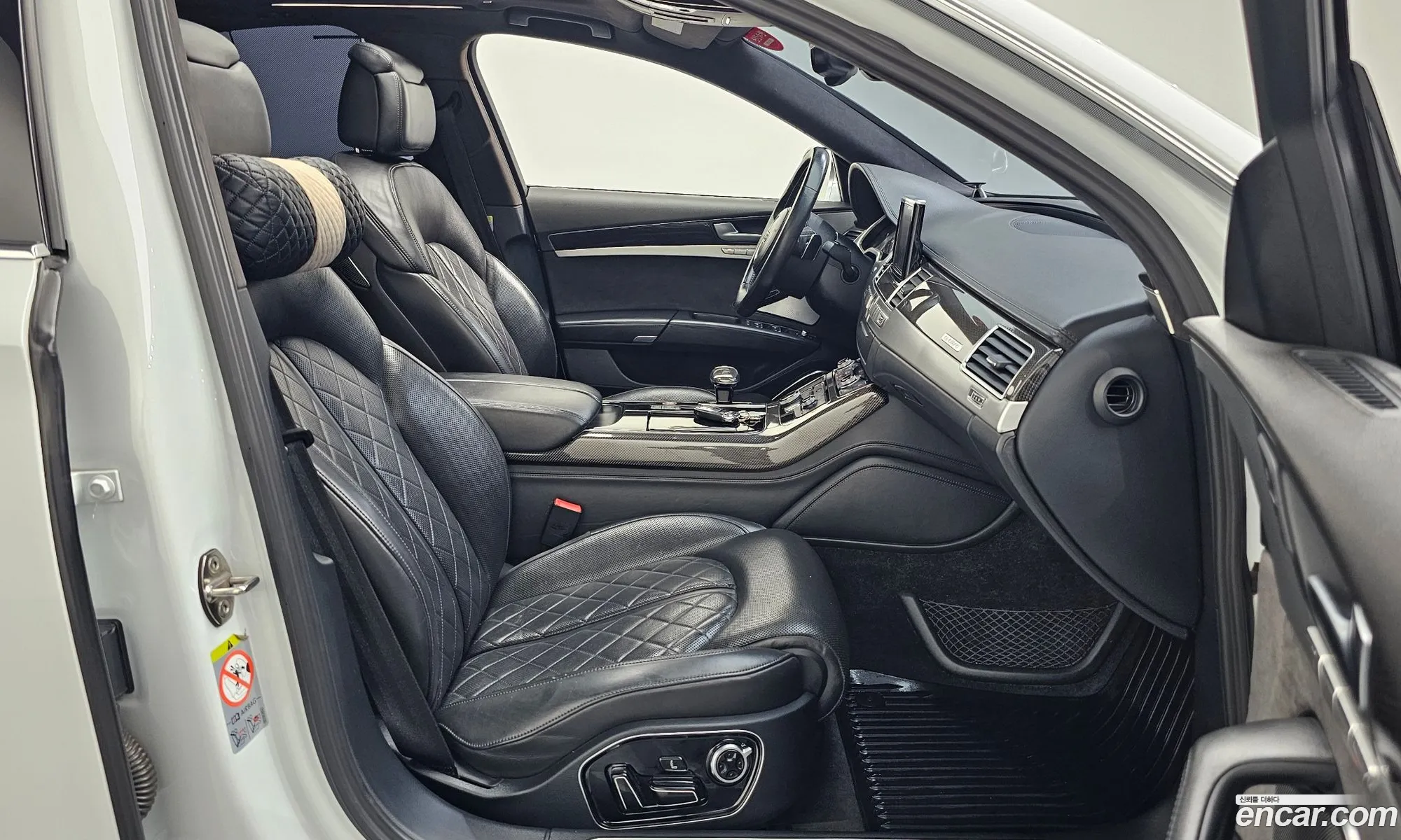 Audi S8 2014 — 17