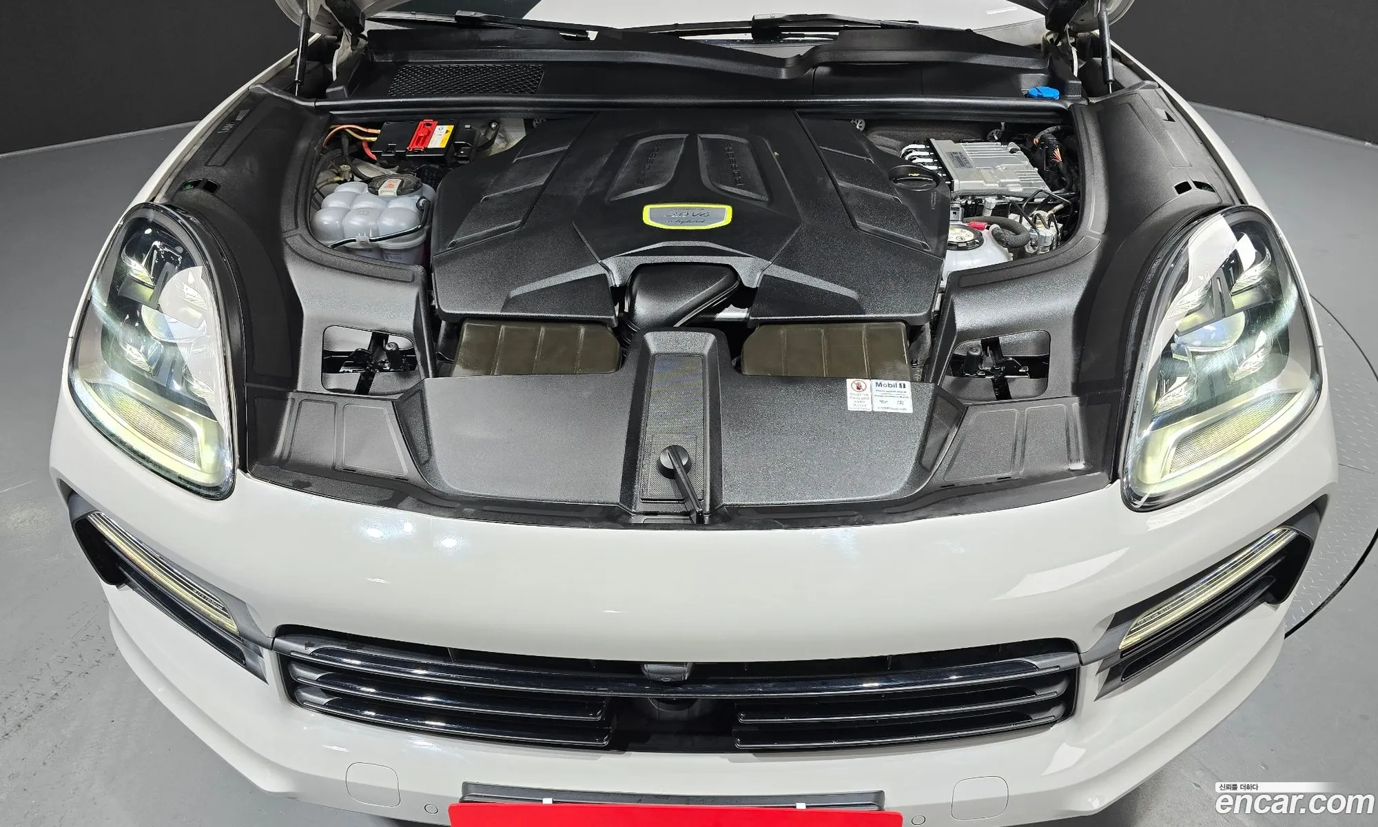 Porsche Cayenne 2021 — 21