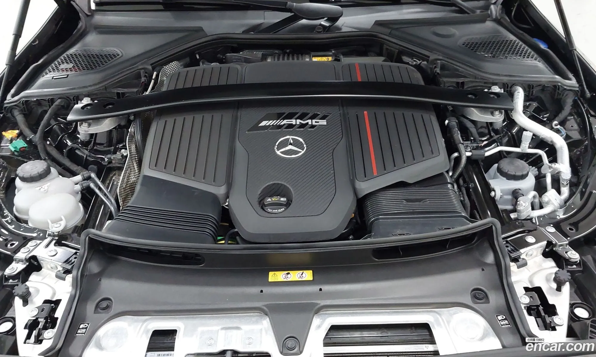 Mercedes-Benz E-Class W214 2025 — 5
