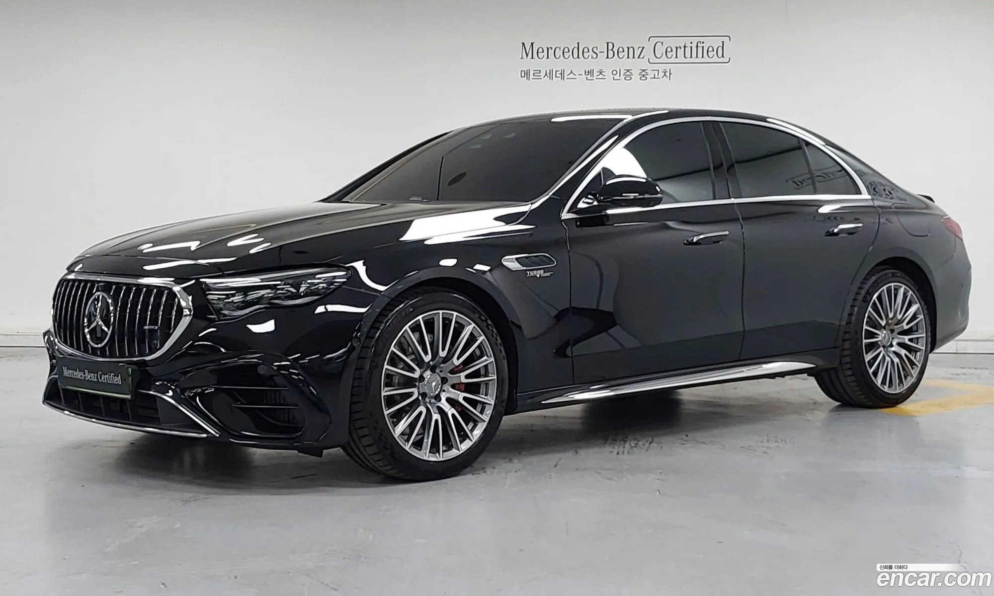 Mercedes-Benz E-Class W214 2025 — 16