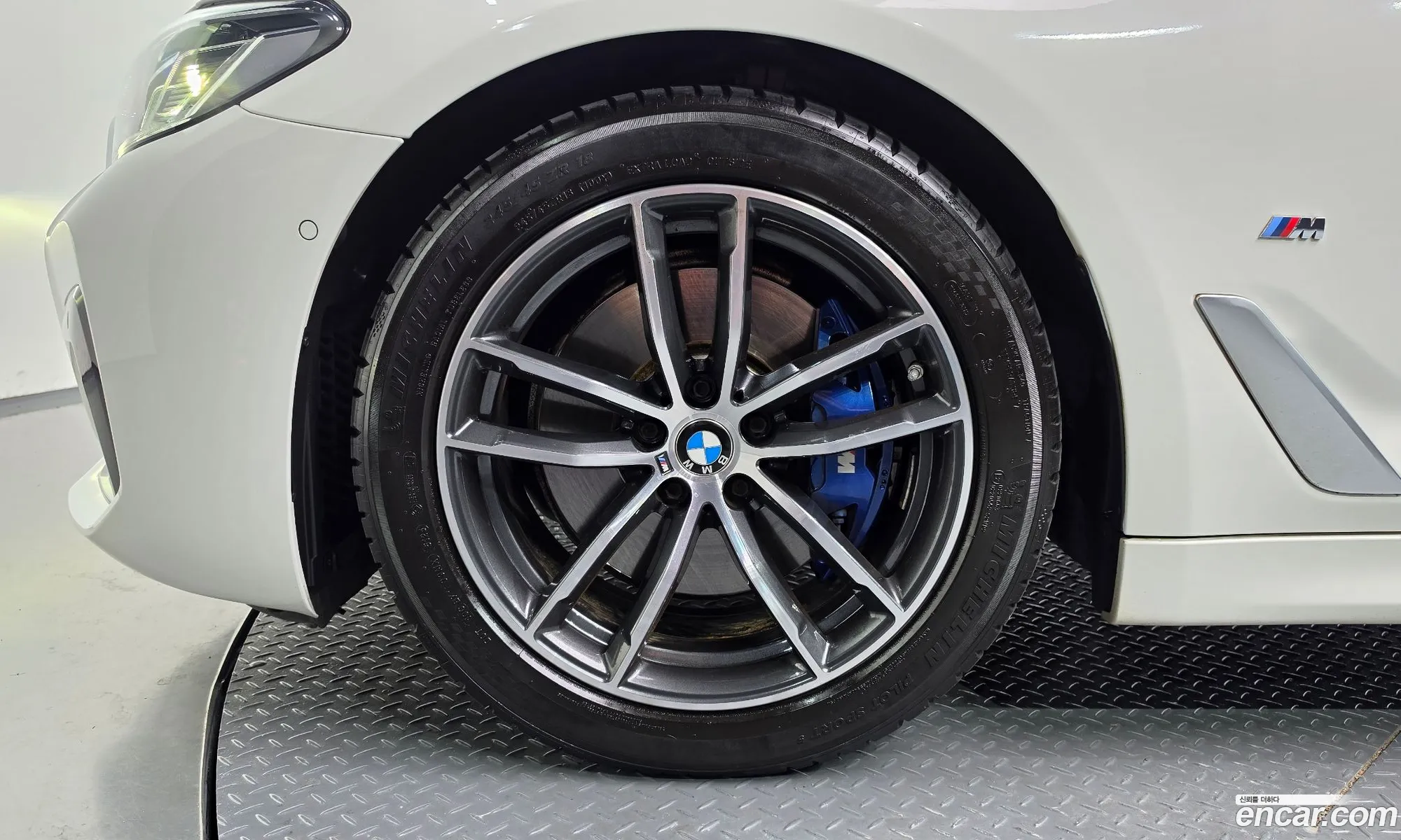 BMW 5 Series 2021 — 29
