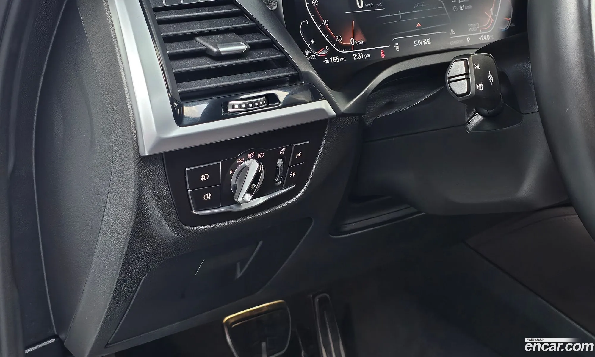 BMW X4 2019 WBAVJ9106L9A43490 — 5