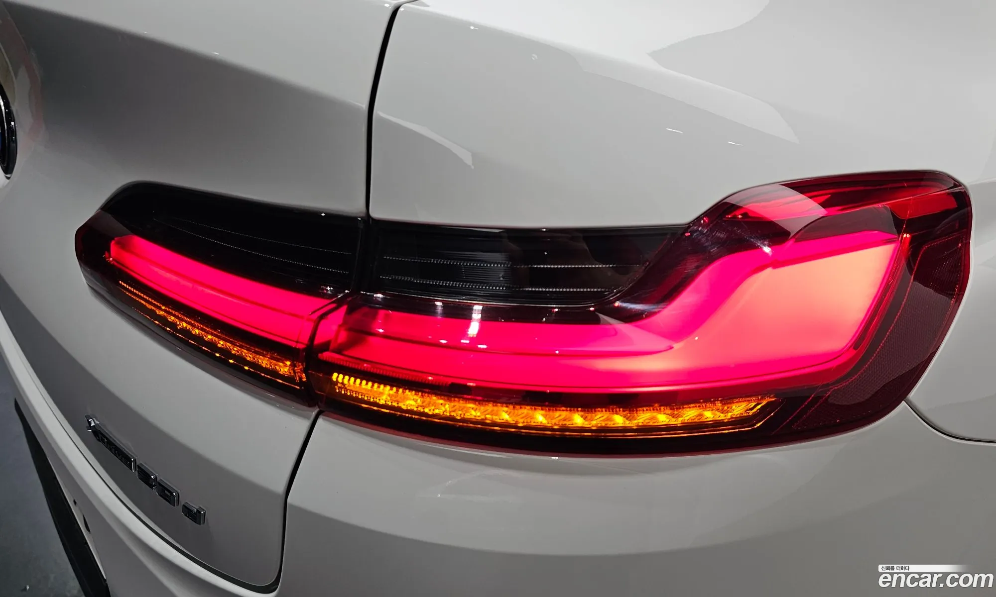 BMW X4 2019 WBAVJ9106L9A43490 — 27