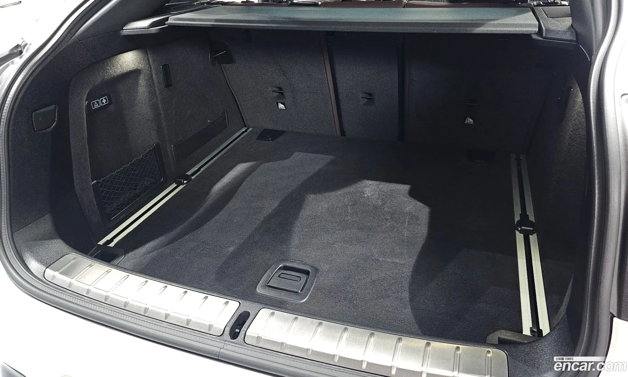 BMW X4 2019 WBAVJ9106L9A43490 — 18