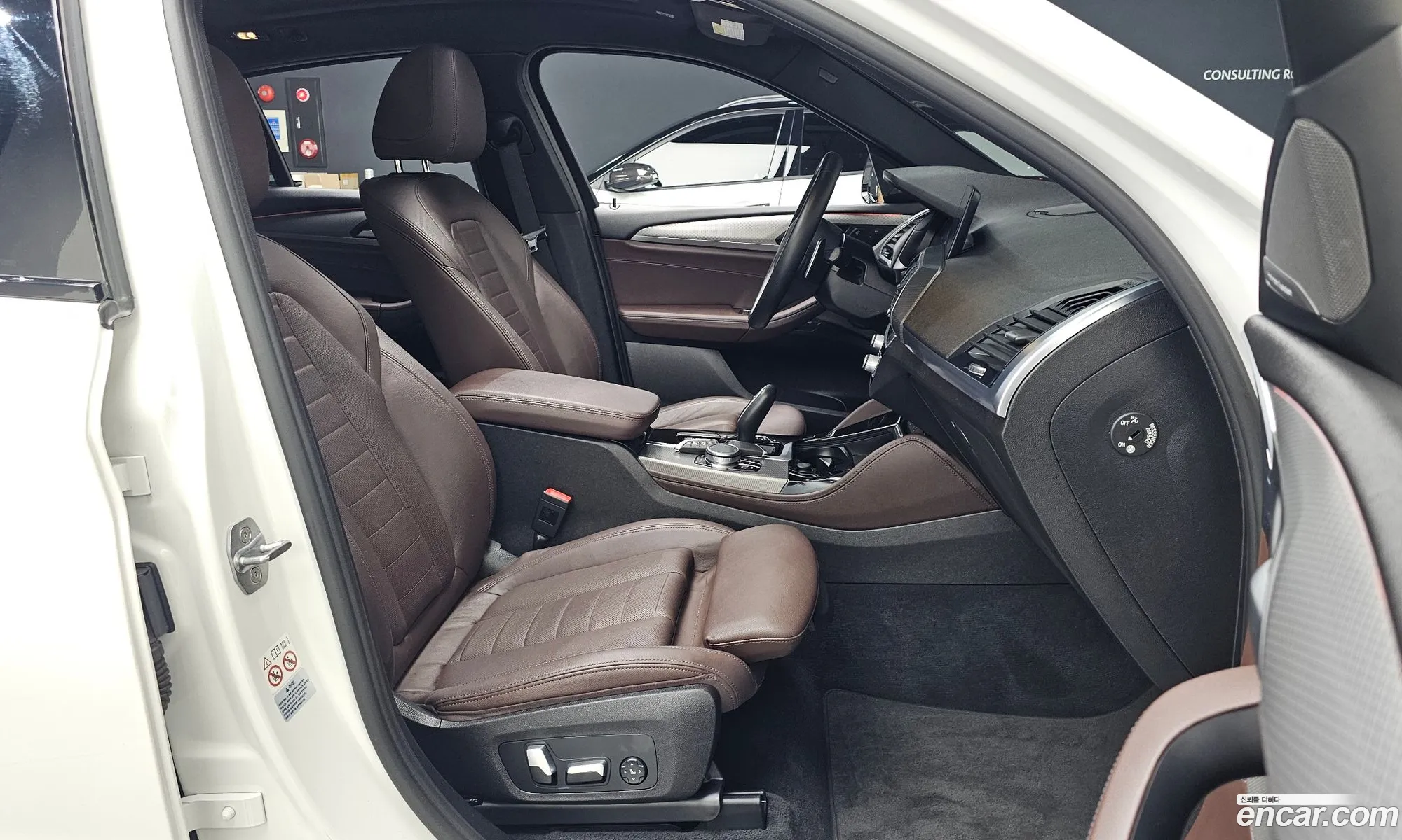 BMW X4 2019 WBAVJ9106L9A43490 — 14