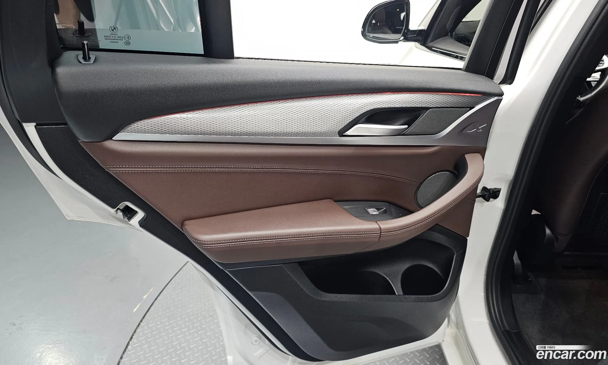 BMW X4 2019 WBAVJ9106L9A43490 — 15