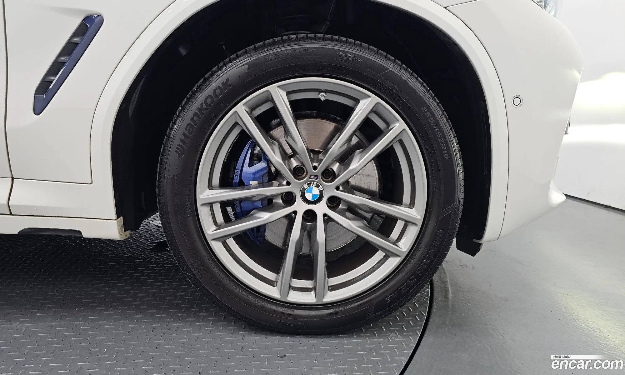 BMW X4 2019 WBAVJ9106L9A43490 — 29