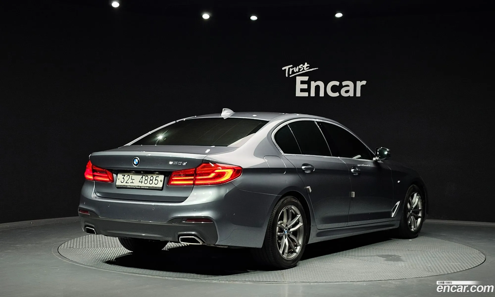 BMW 5 Series 2019 WBAJF3107KWC66425 — 8