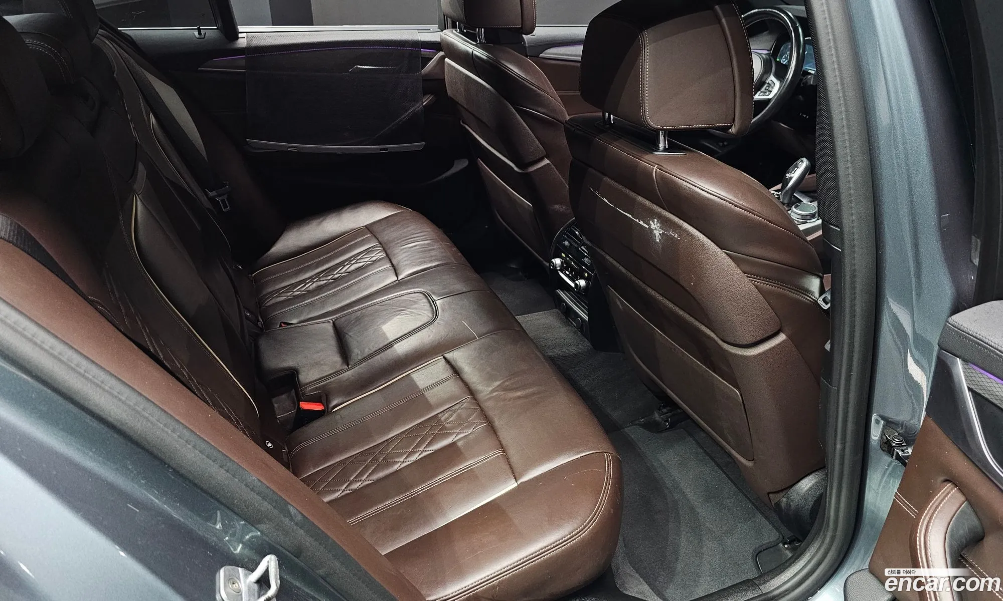 BMW 5 Series 2019 WBAJF3107KWC66425 — 28