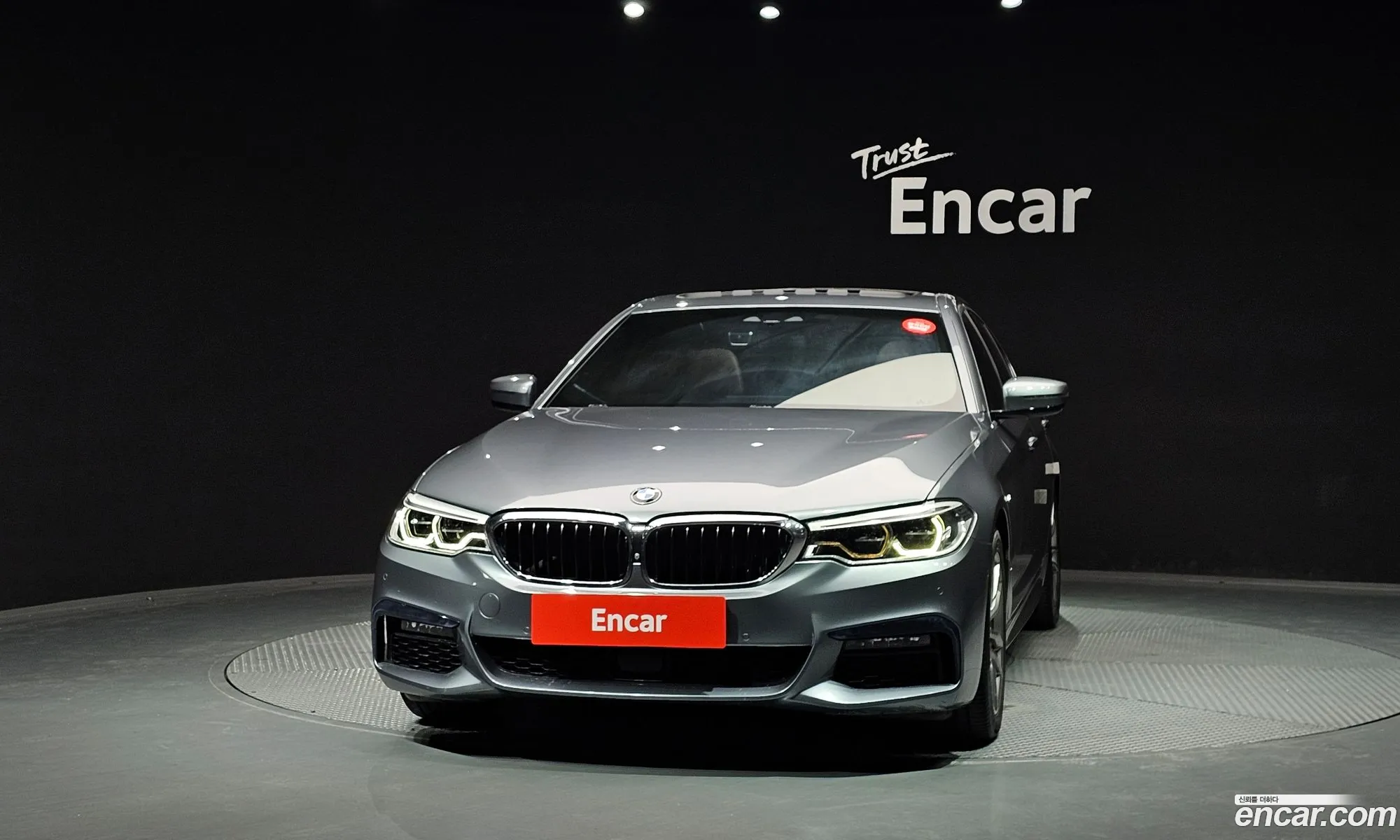 BMW 5 Series 2019 WBAJF3107KWC66425 — 25