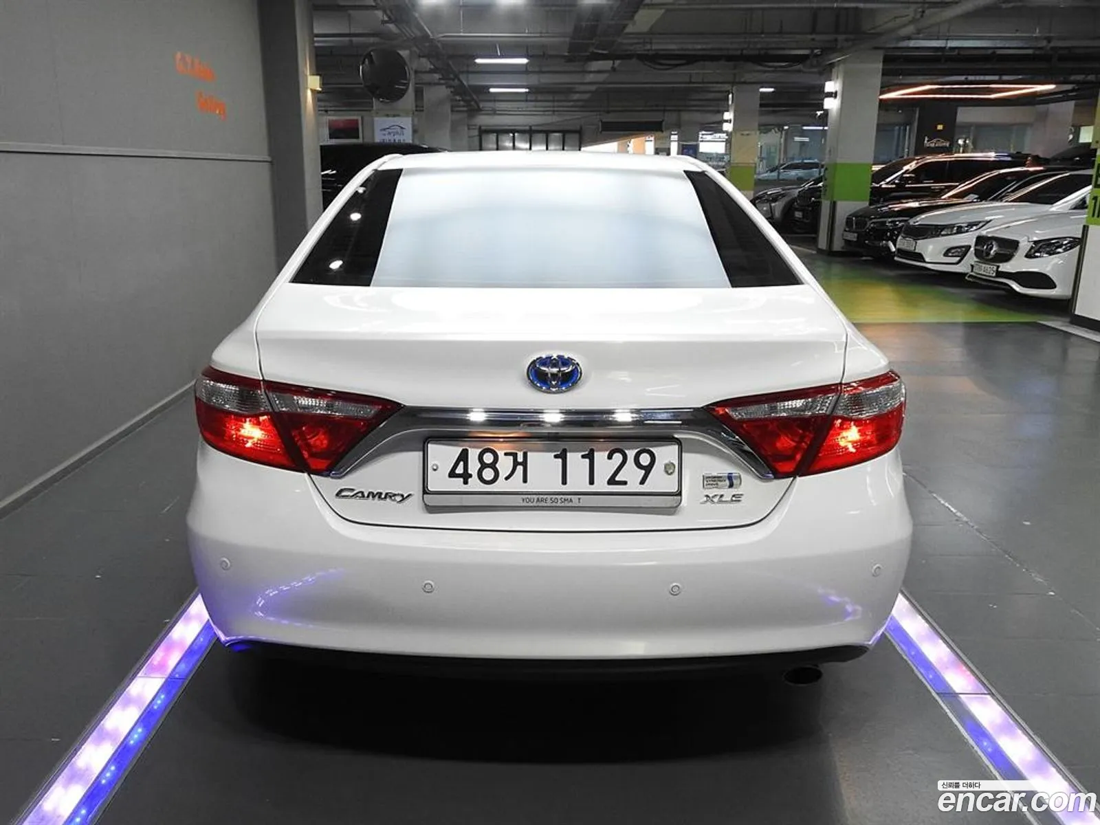 Toyota Camry 2017 — 9