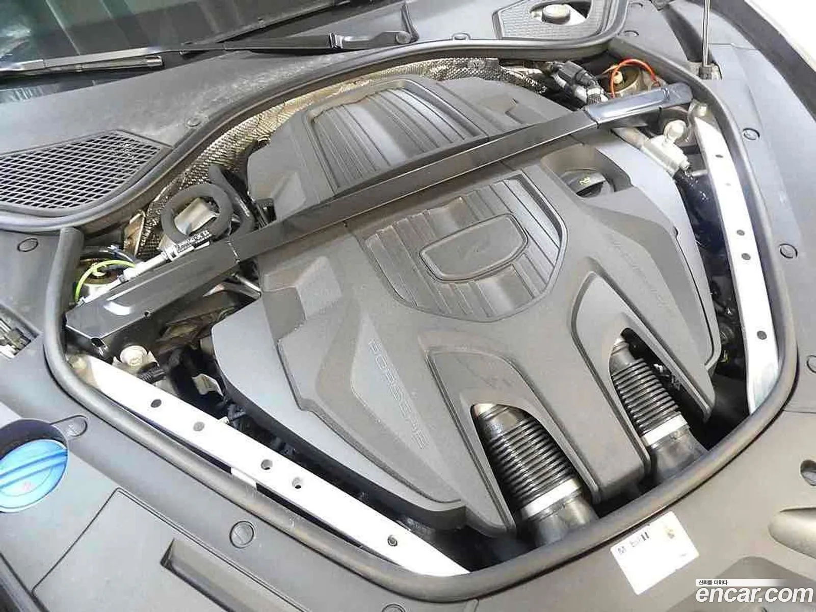 Porsche Panamera 2024 — 14