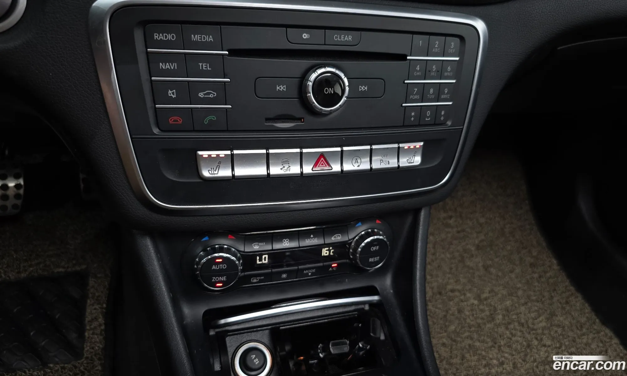 Mercedes-Benz CLA-Class C117 2017 — 16