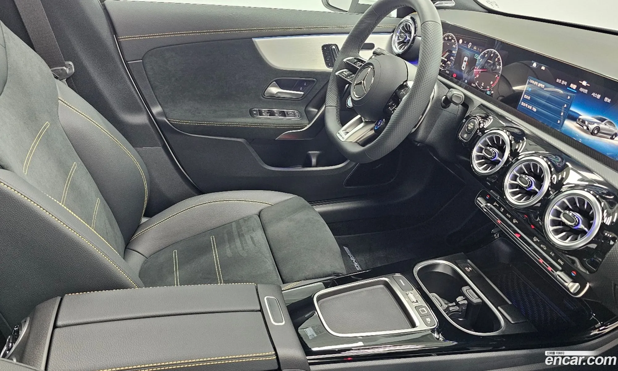 Mercedes-Benz CLA-Class C118 2025 — 3