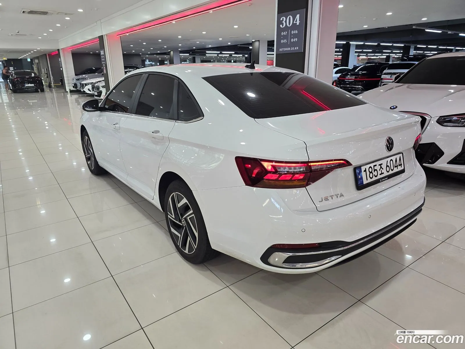 Volkswagen Jetta 7th Gen 2023 — 7